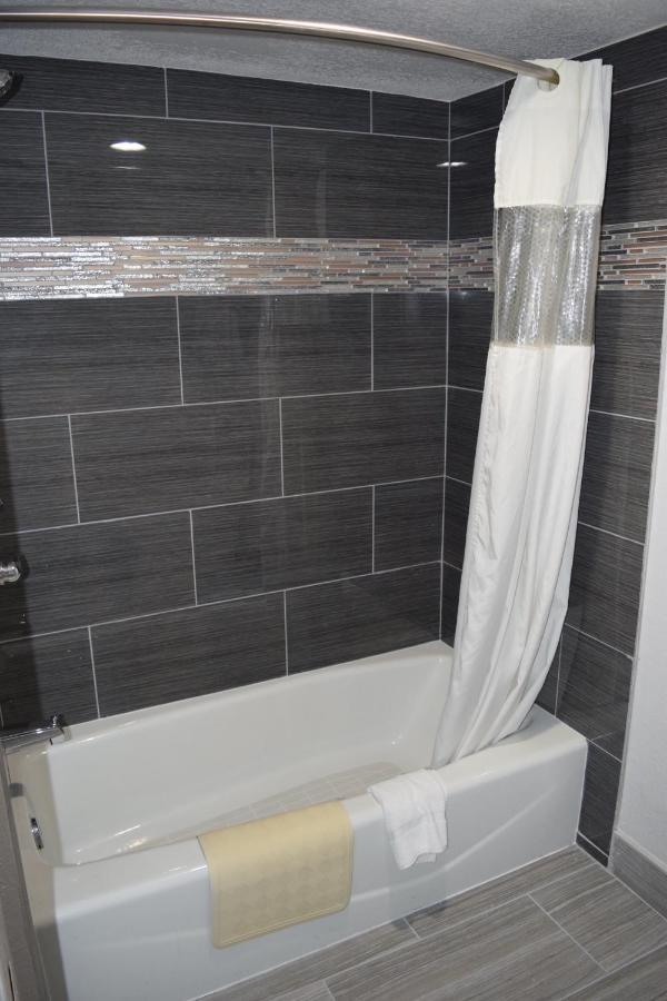 Budget Inn La Puente Eksteriør billede